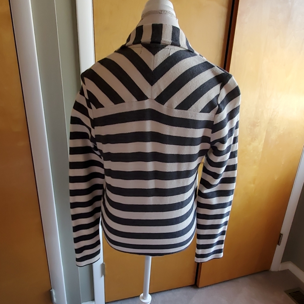 LOFT jacket - Picture 2 of 2